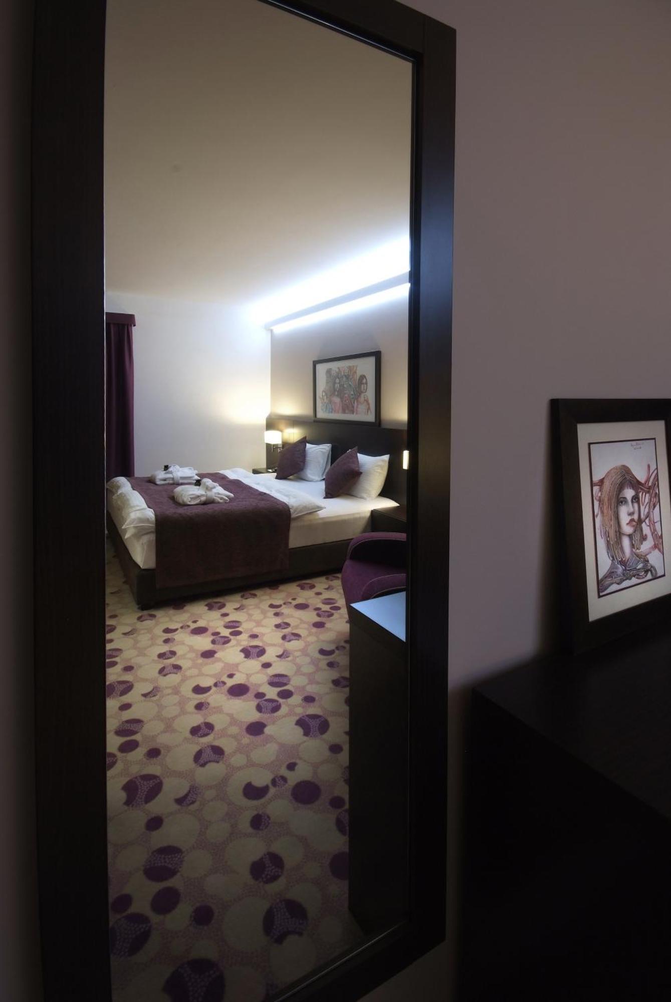 Hotel Park Doboj Exterior photo