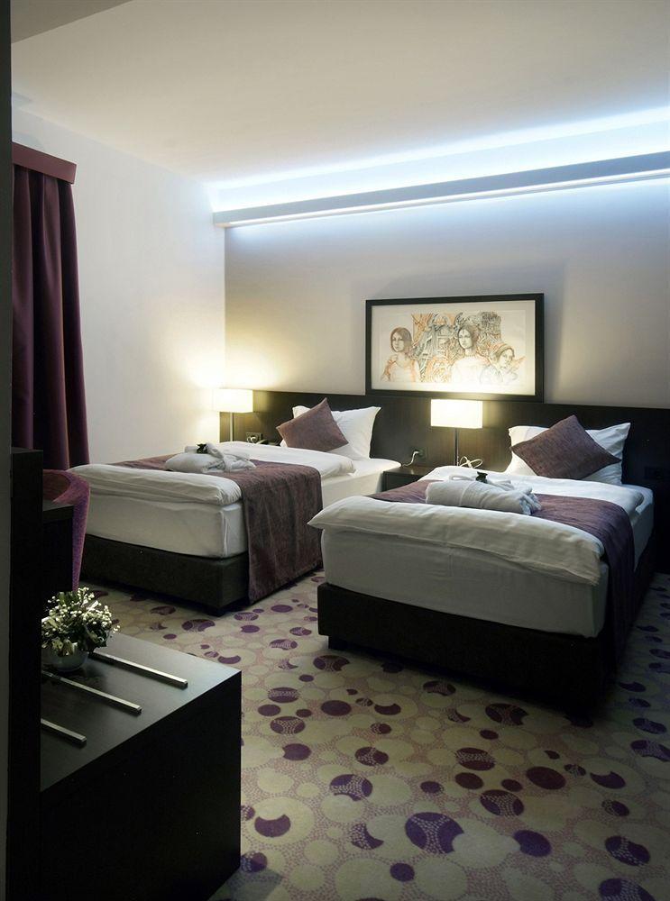 Hotel Park Doboj Exterior photo